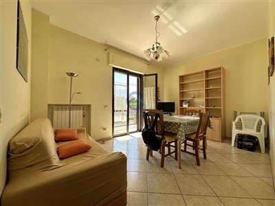 Foto Appartamento - Trilocale a Fortuna, Catanzaro