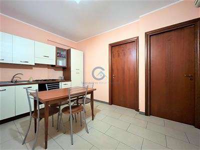 Foto Appartamento - Trilocale a Germaneto, Catanzaro