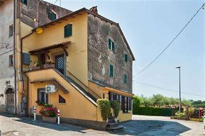 Foto Appartamento - Trilocale a Grottaferrata