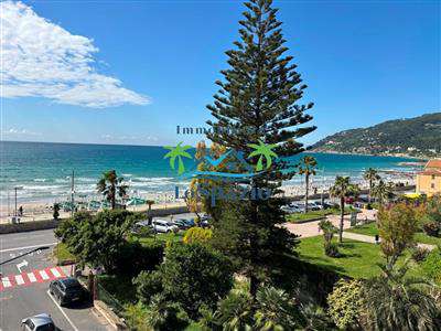 Foto Appartamento - Trilocale a Marina Di Andora, Andora