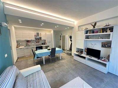 Foto Appartamento - Trilocale a Marinella Di Sarzana, Sarzana