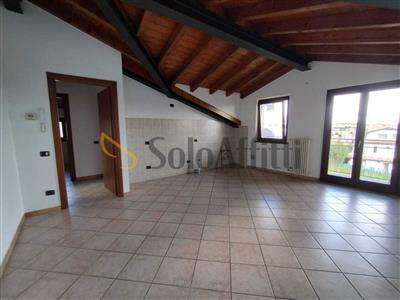 Foto Appartamento - Trilocale a Olgiate Comasco