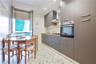 Foto Appartamento - Trilocale a PORTO, La Spezia