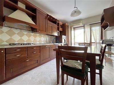 Foto Appartamento - Trilocale a Santa Maria, Catanzaro