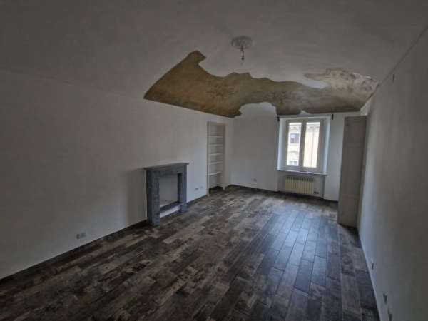 Foto APPARTAMENTO  RISTRUTTURATO E FULL OPTIONALS AFFITTA CAMERE