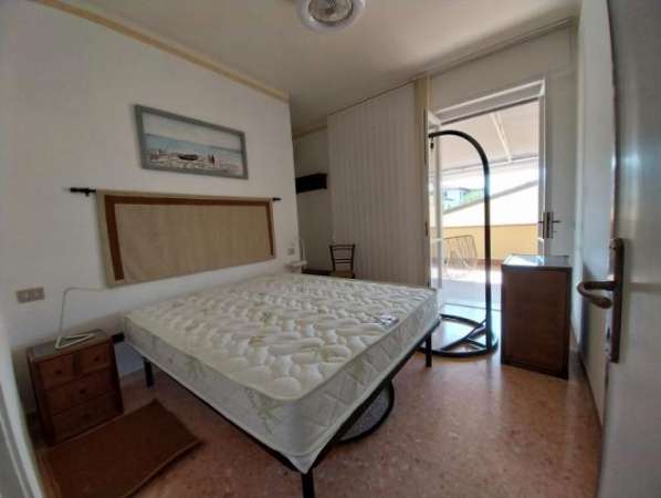 Foto Appartamento 120 mq  in Affitto a Pietrasanta zona Marina di Pietrasanta