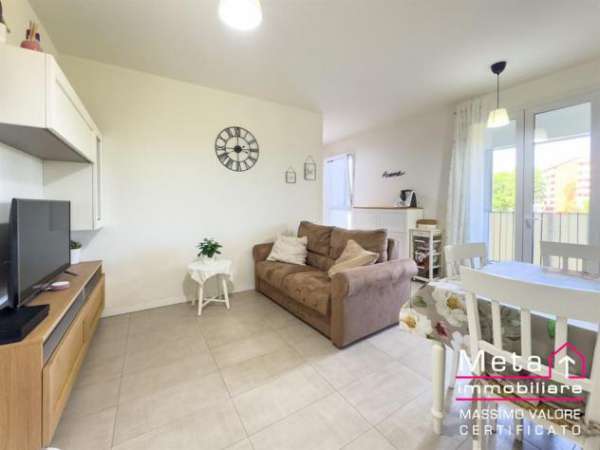 Foto Appartamento 3 locali - Rif. AF