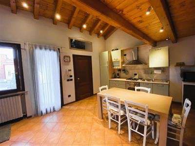 Foto Appartamento a Desenzano del Garda