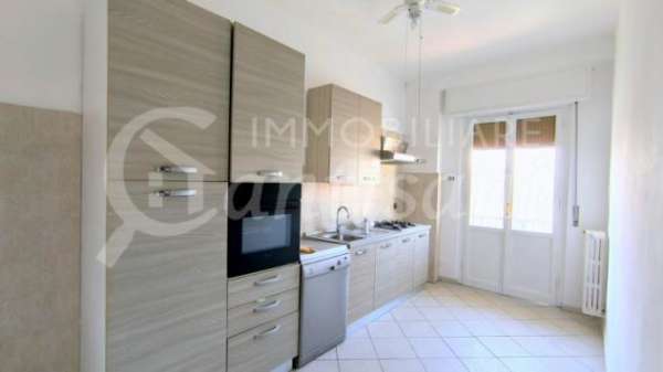 Foto Appartamento a Firenze - Rif. LVZZ3P