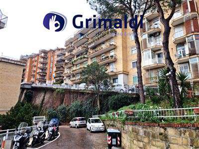 Foto Appartamento a Napoli