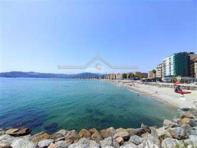 Foto Appartamento a Savona