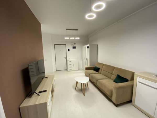 Foto Appartamento al terzo piano in Via Attilio Micheluzzi