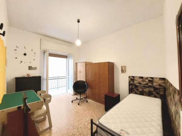 Foto APPARTAMENTO ARREDATO PER 2 STUDENTI/E VIA DUOMO-UNIVERSITA'-NA