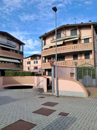 Foto Appartamento bilicale Porporano Parma