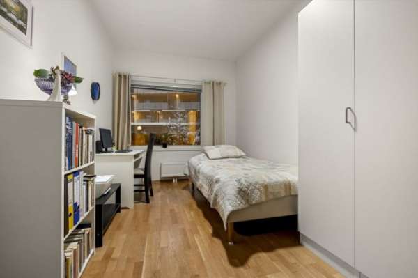 Foto Appartamento con una camera da letto in affitto