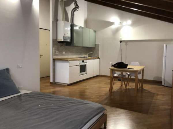 Foto APPARTAMENTO di 1 vani e di 45 mq (BOLOGNA - Bologna) rif. 37