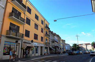 Foto Appartamento di 2 locali in Affitto