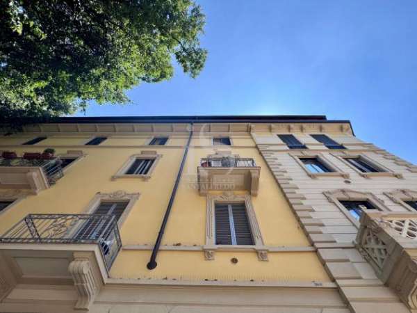 Foto APPARTAMENTO di 2 vani e di 50 mq (MILANO) rif. HOME 3629