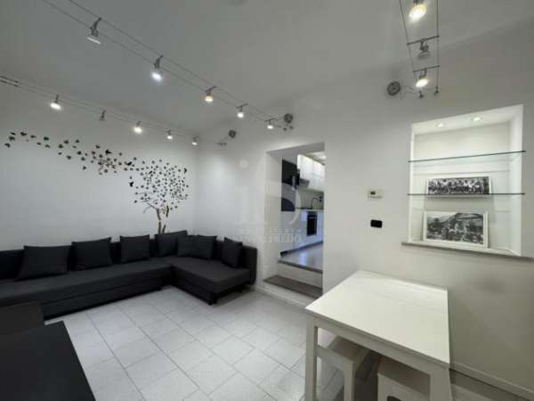 Foto APPARTAMENTO di 2 vani e di 50 mq (MONZA) rif. HOME 3645_1