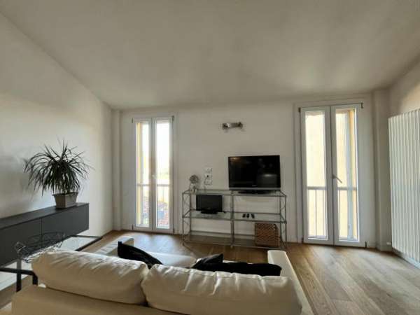 Foto APPARTAMENTO di 2 vani e di 70 mq (BOLOGNA) rif. LOFT S51