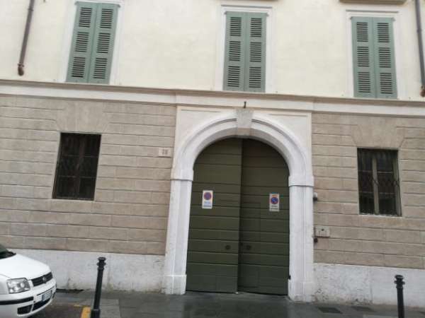 Foto APPARTAMENTO di 2 vani e di 90 mq (BRESCIA) rif. SFSFPR