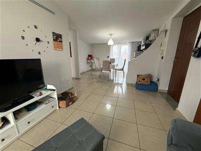 Foto Appartamento di 3 locali in Affitto