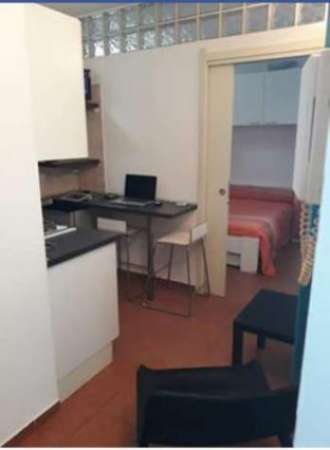 Foto Appartamento di 30 m con 1 locale in affitto a Milano
