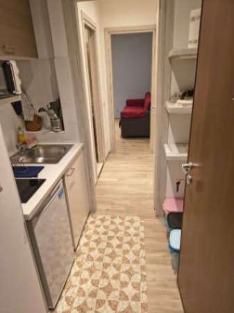 Foto Appartamento di 38 m con 1 locale in affitto a Milano