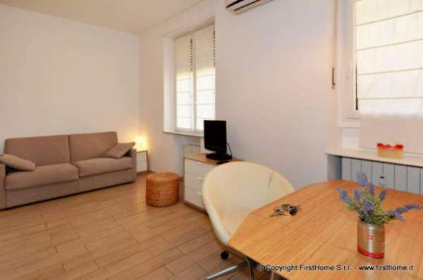 Foto Appartamento di 38 m con 1 locale in affitto a Milano