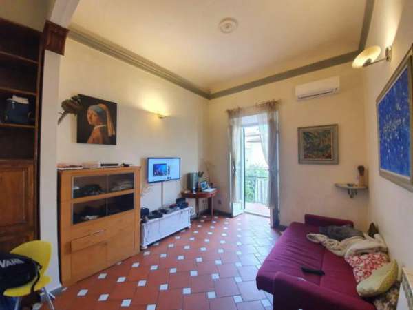 Foto APPARTAMENTO di 4 vani e di 120 mq (FIRENZE) rif. L25/457