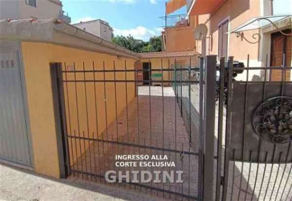 Foto APPARTAMENTO di 4 vani e di 65 mq (GROSSETO - CENTRALE) rif. 2514.22M