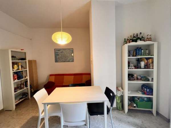 Foto APPARTAMENTO di 4 vani e di 80 mq (BOLOGNA) rif. RR60