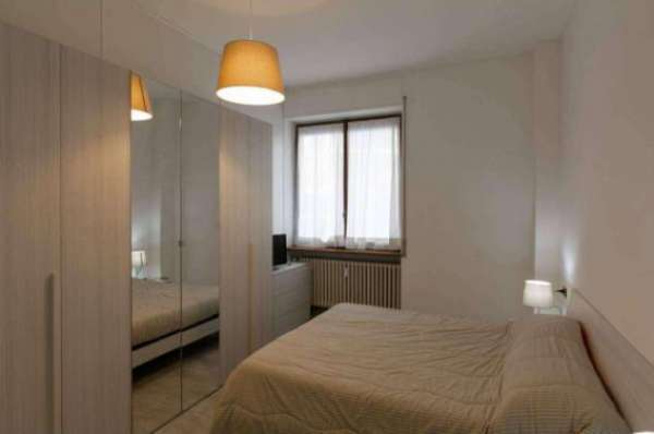 Foto Appartamento di 40 m con 1 locale in affitto a Milano