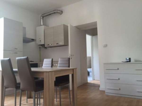 Foto Appartamento di 43 m con 1 locale in affitto a Brescia