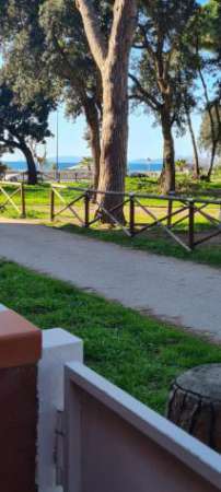 Foto APPARTAMENTO di 5 vani e di 60 mq (FOLLONICA) rif. P4