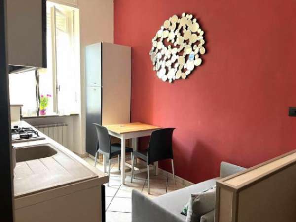 Foto Appartamento di 50 m con 2 locali in affitto a Torino
