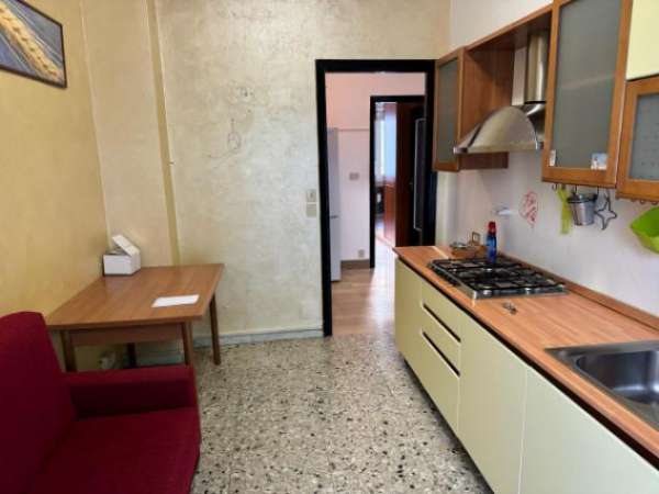 Foto Appartamento di 50 m con 2 locali in affitto a Torino
