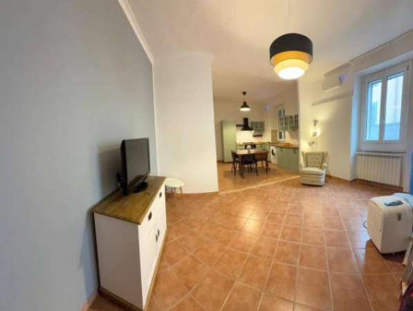 Foto Appartamento di 50 m con 2 locali in affitto a Vetralla