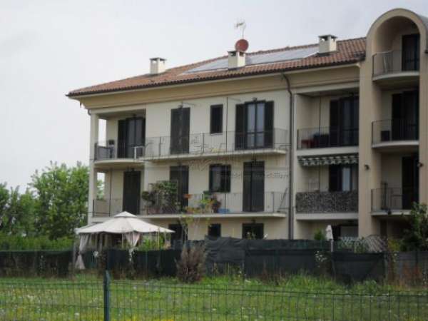 Foto Appartamento di 55 m con 1 locale in affitto a Villanova d'Asti