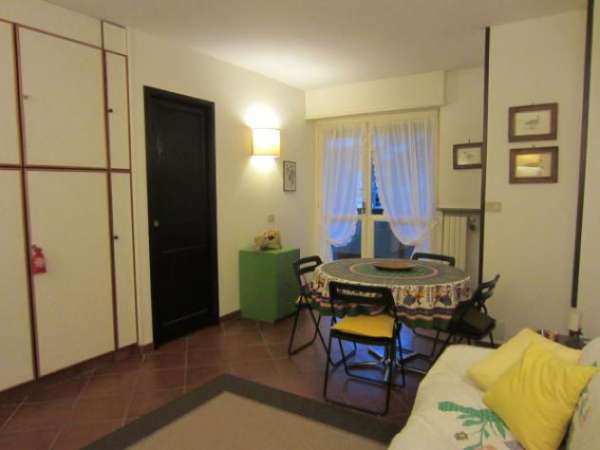 Foto Appartamento di 55 m con 2 locali e box auto in affitto a Bardonecchia