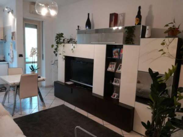 Foto Appartamento di 55 m con 2 locali in affitto a Torino
