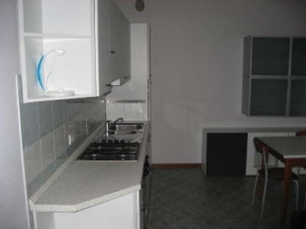Foto Appartamento di 60 m con 2 locali in affitto a Carpi