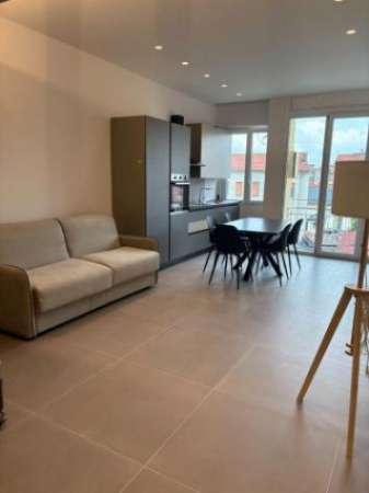 Foto Appartamento di 60 m con 2 locali in affitto a Cuneo