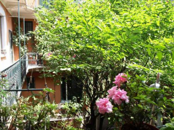 Foto Appartamento di 60 m con 2 locali in affitto a Milano
