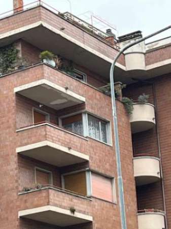 Foto Appartamento di 65 m con 2 locali in affitto a Varese