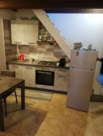 Foto Appartamento di 65 m con 3 locali in affitto a Viterbo