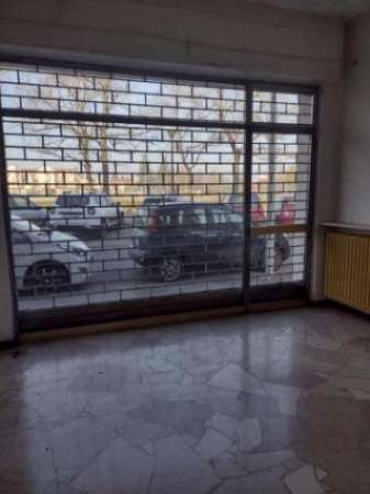 Foto Appartamento di 79 m con 4 locali in affitto a Alessandria