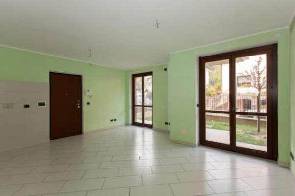 Foto Appartamento di 83 m con 3 locali in affitto a Castiglione Torinese