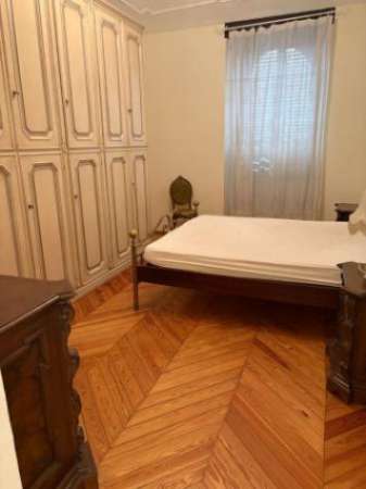Foto Appartamento di 90 m con 1 locale in affitto a Cuneo