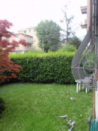 Foto Appartamento di 93 m con 2 locali e box auto in affitto a Brescia